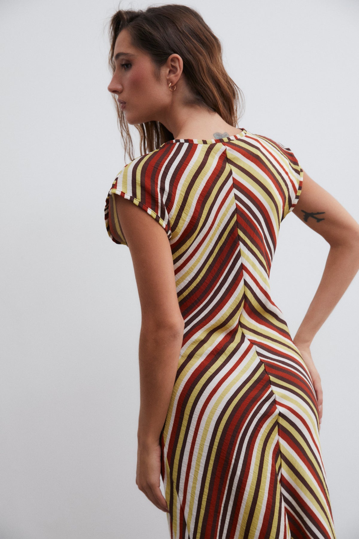 Vestido midi rayas cruzado