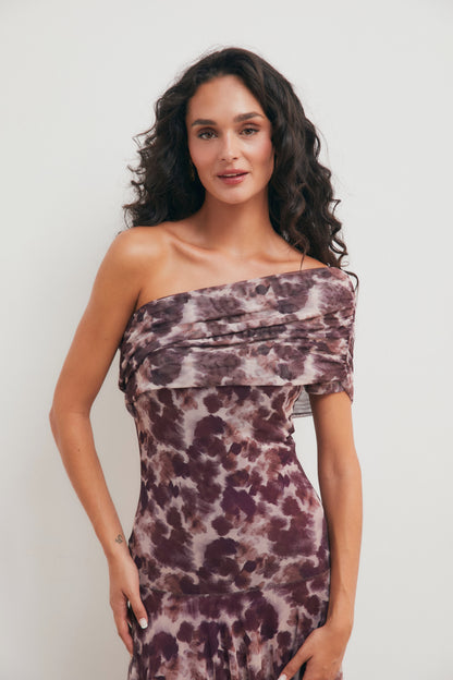 Vestido midi tul berenjena estampado