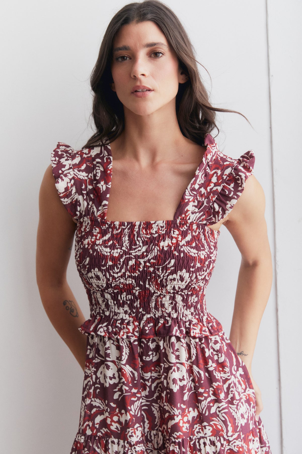 Vestido gomas tirantes berenjena